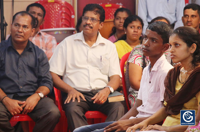 Hundreds gathered to the One Day Fasting prayer organized by Grace Ministry at it's Prayer Center at Balmatta, Mangalore here on October 12th, Friday 2018. 